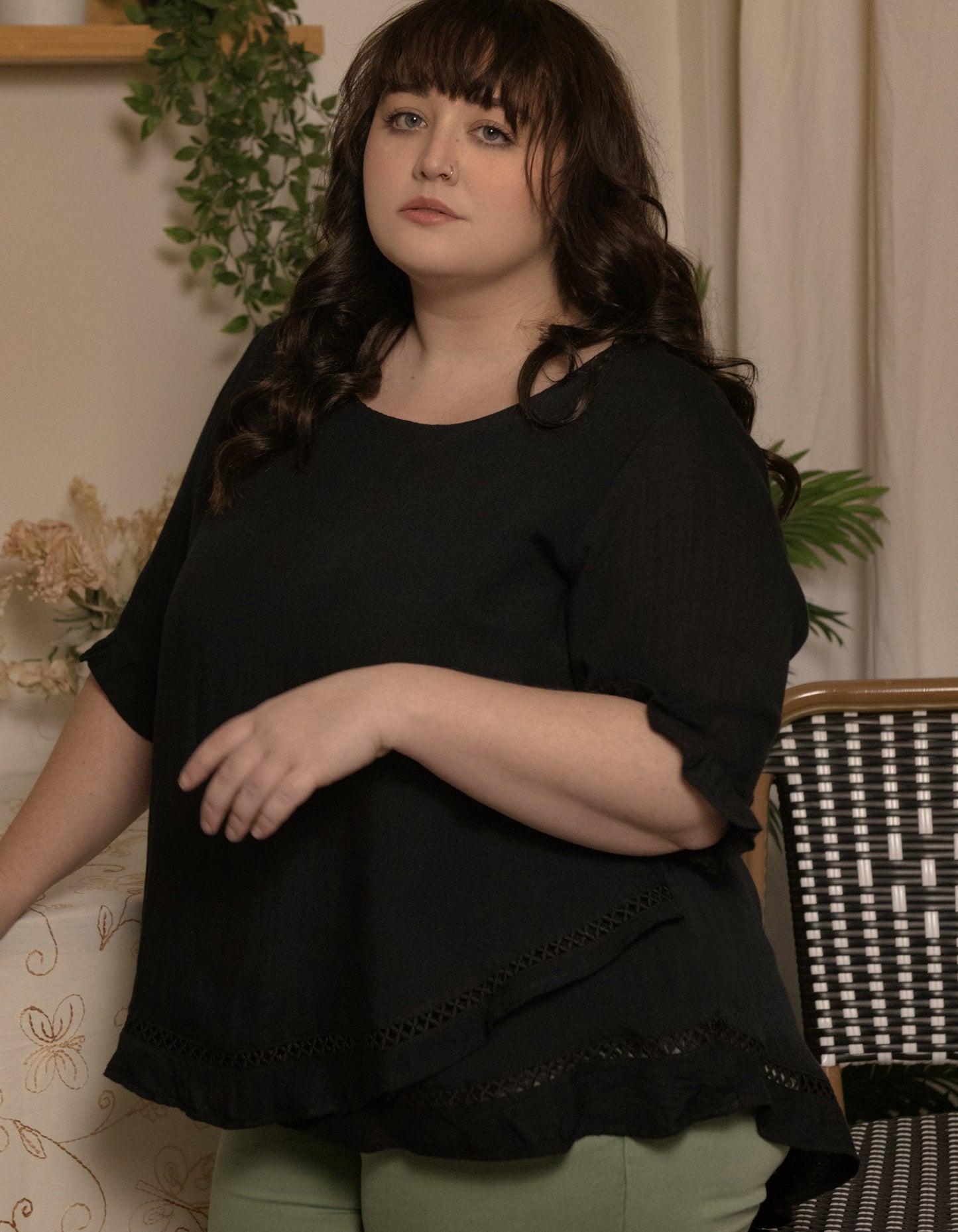 Jessy Top Relaxed Linen Blend Crossover Hem