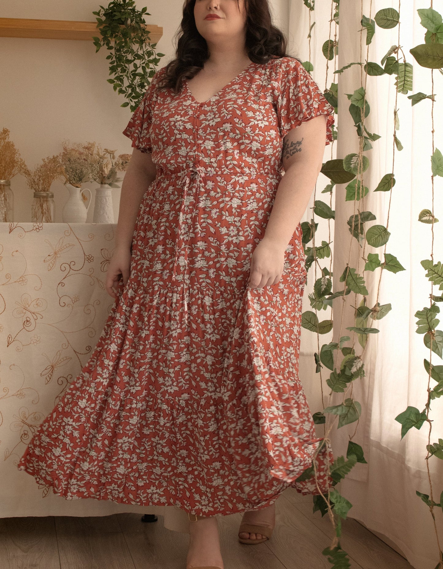 Lysandre Midi Dress Floral Print Rust - 100% Viscose (Sizes: XS-1X) (Sale Price: $68.85 CAD)