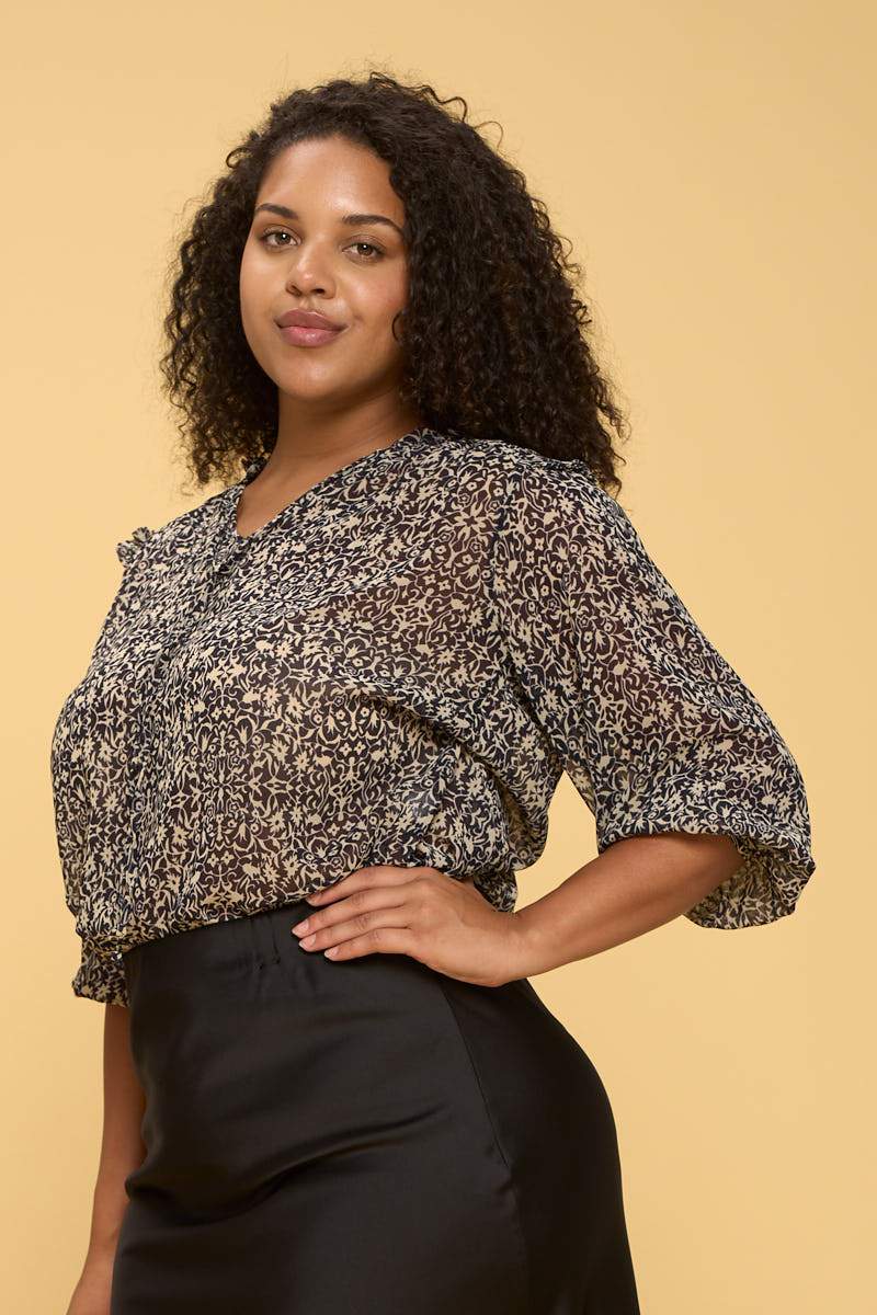 Print Semi Sheer Top with Tie - Navy - Plus (Sizes: 1X - 3X) (Sale Price: $125.80 CAD)