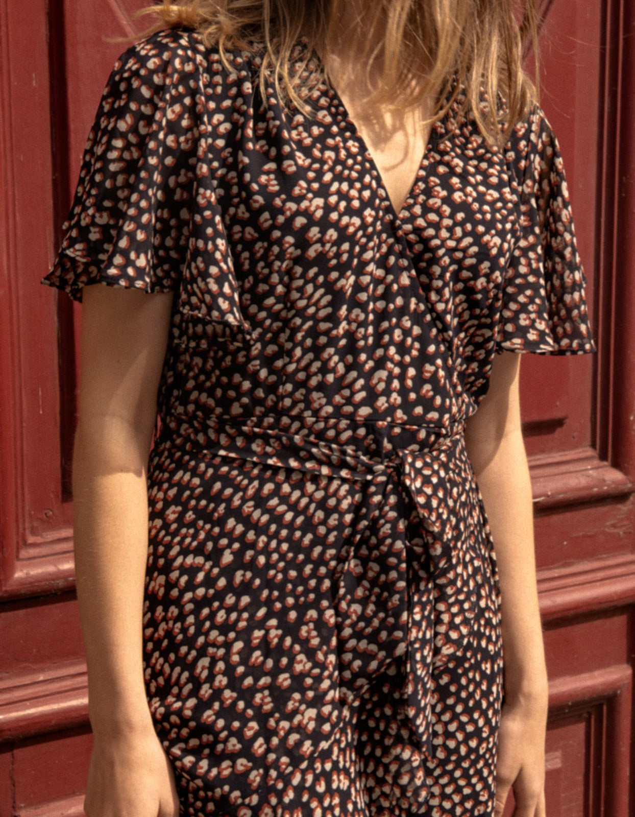 Romane Dress Cross-Over Wrap Printed Navy (Sale Price: $71.39 CAD)