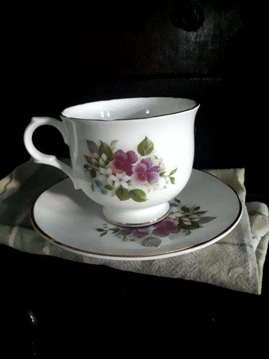 Vintage Footed Dogwood And Pansy Fine Bone China Tea Cup & Saucer (2 pieces) - Wellington - Made in England