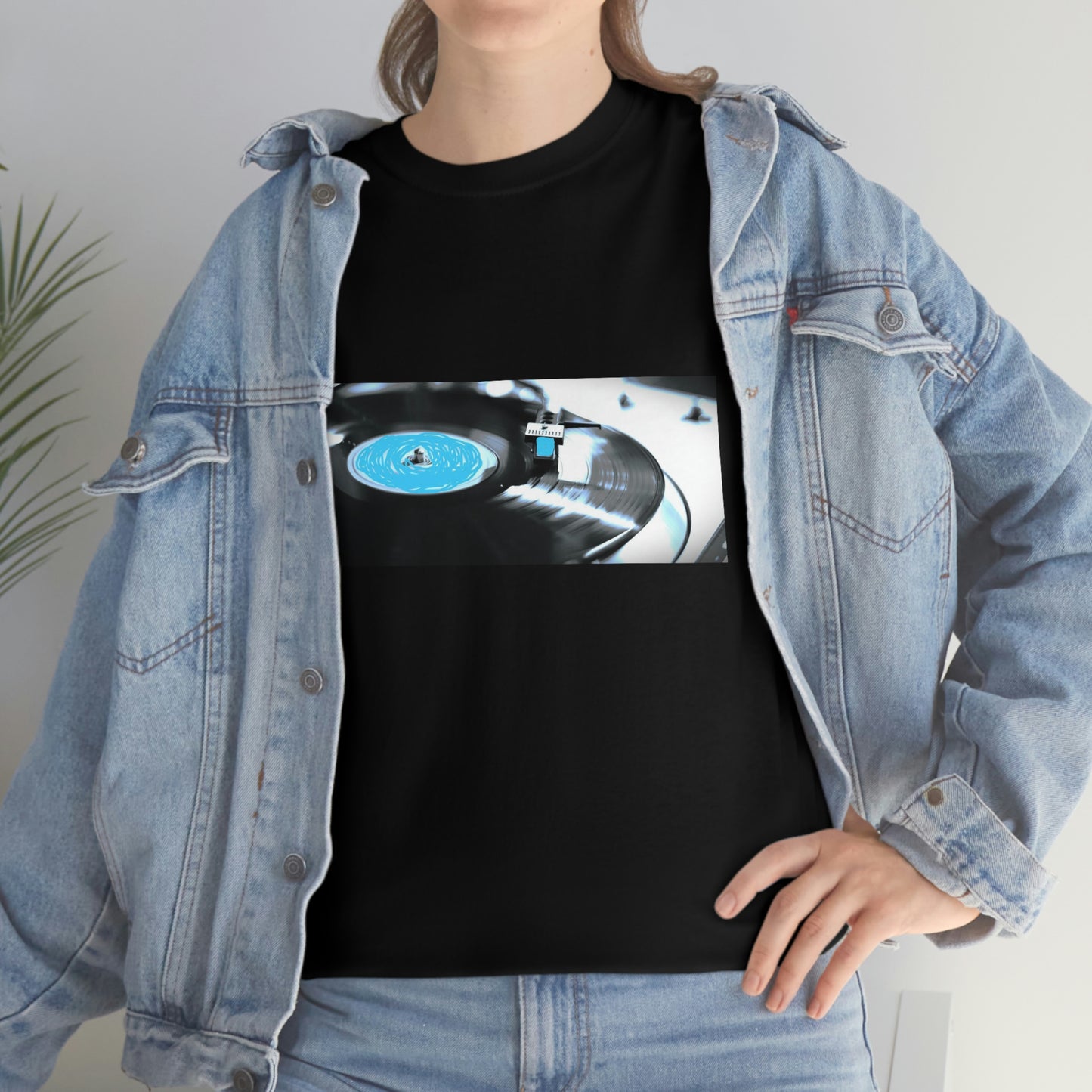 Blue Record & Record Player - Unisex Heavy Cotton T-shirt