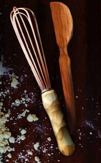 Copper Whisk w/Wood Handle (Specialty Artisanal)